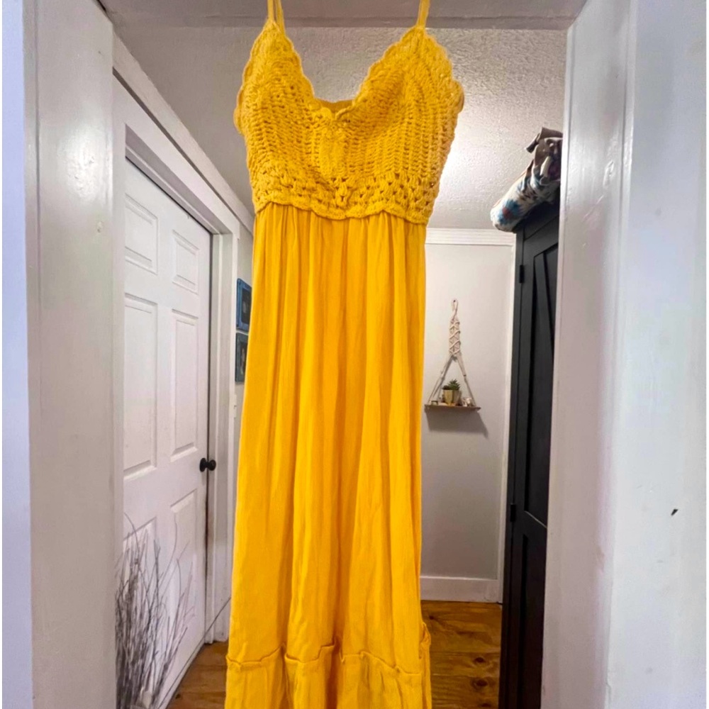 BLUSH New Yellow Crochet Dress Midi/Maxi Spaghetti Strap Super Cute Small S